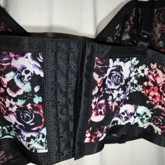 Skull & Roses Mesh Bra NWOT fr Torrid NEW - Picture 7 of 11